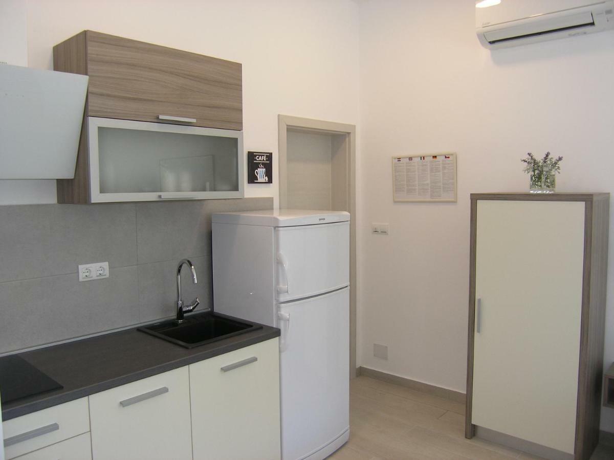 Apartments Gordana Baska For Relaxing Holidays ภายนอก รูปภาพ